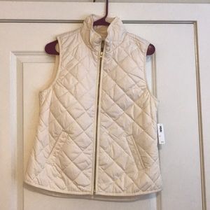 Cream quilted vest NWT